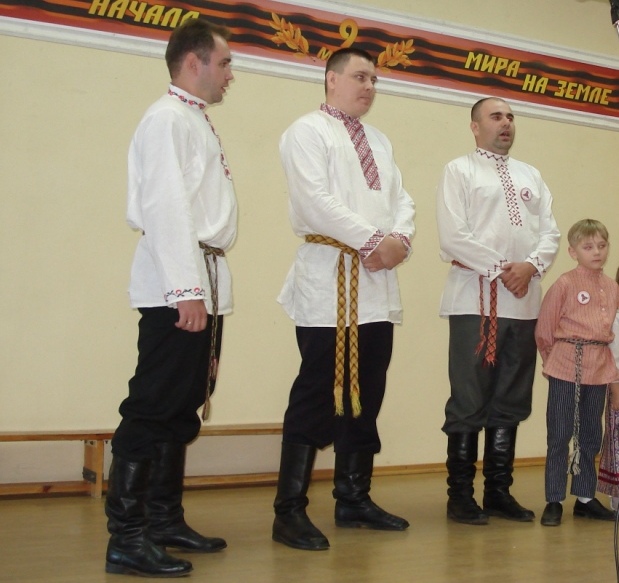 Семинар «Традиционная мужская культура: основы песенного исполнительства, хореографии, кулачного боя, игры на музыкальных инструментах» Семинар «Традиционная мужская культура: основы песенного исполнительства, хореографии, кулачного боя, игры на музыкальных инструментах»